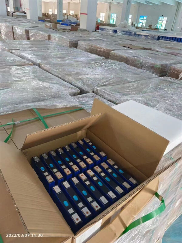 3.2V Gotion 52ah LiFePO4 Prismatic Battery Cell 3000 Times Cycles Life For Solar Power